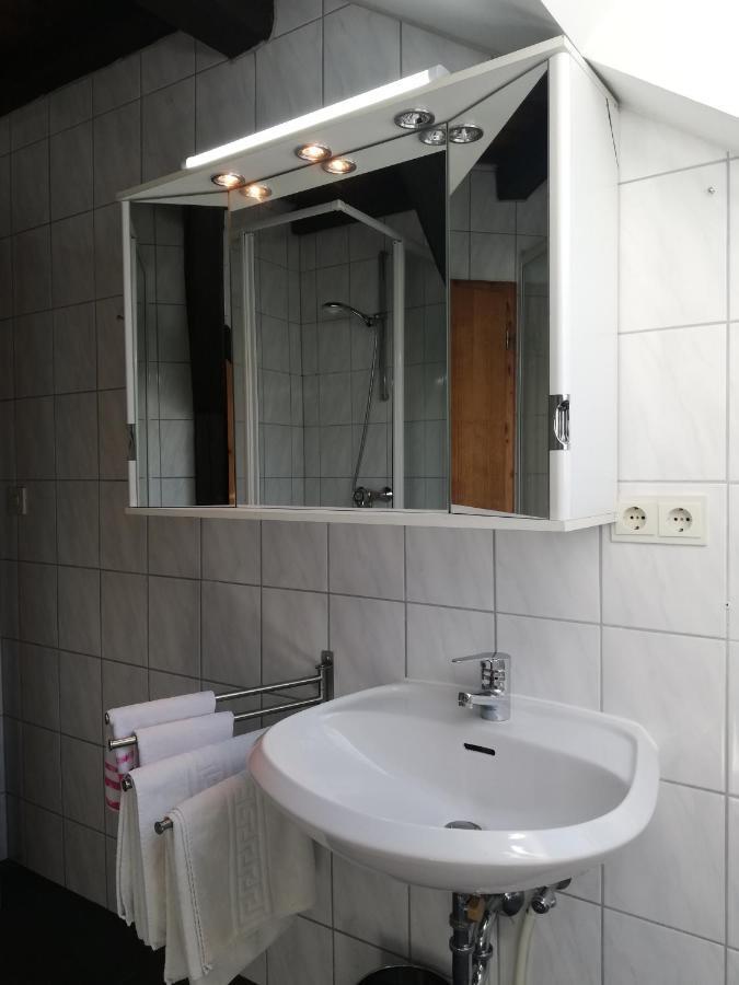 Ferienwohnung Gruner Baum Naila Luaran gambar